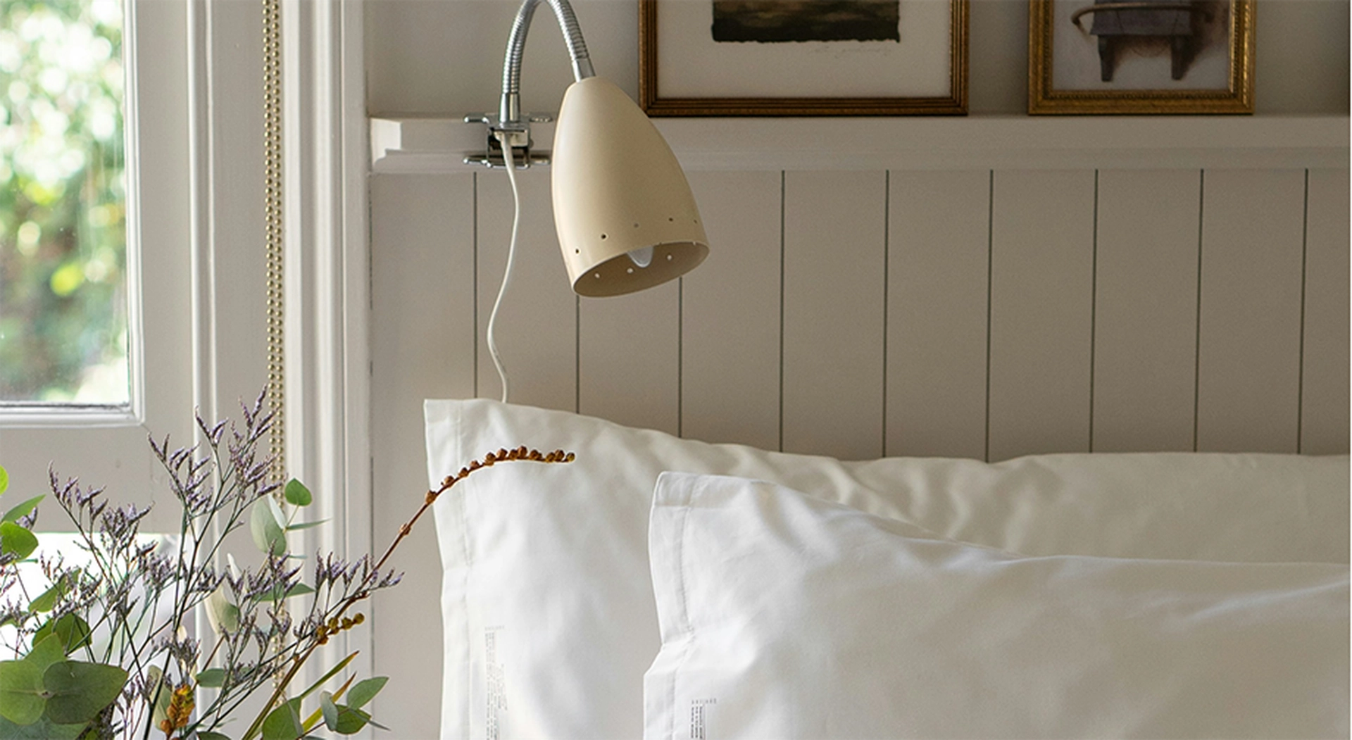 봄 기운이 물씬 느껴지는 팔레트의 스프링 콜렉션